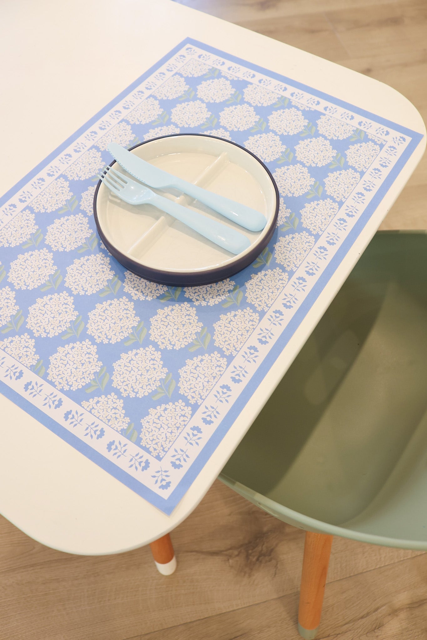 Hydrangea Practical Placemats