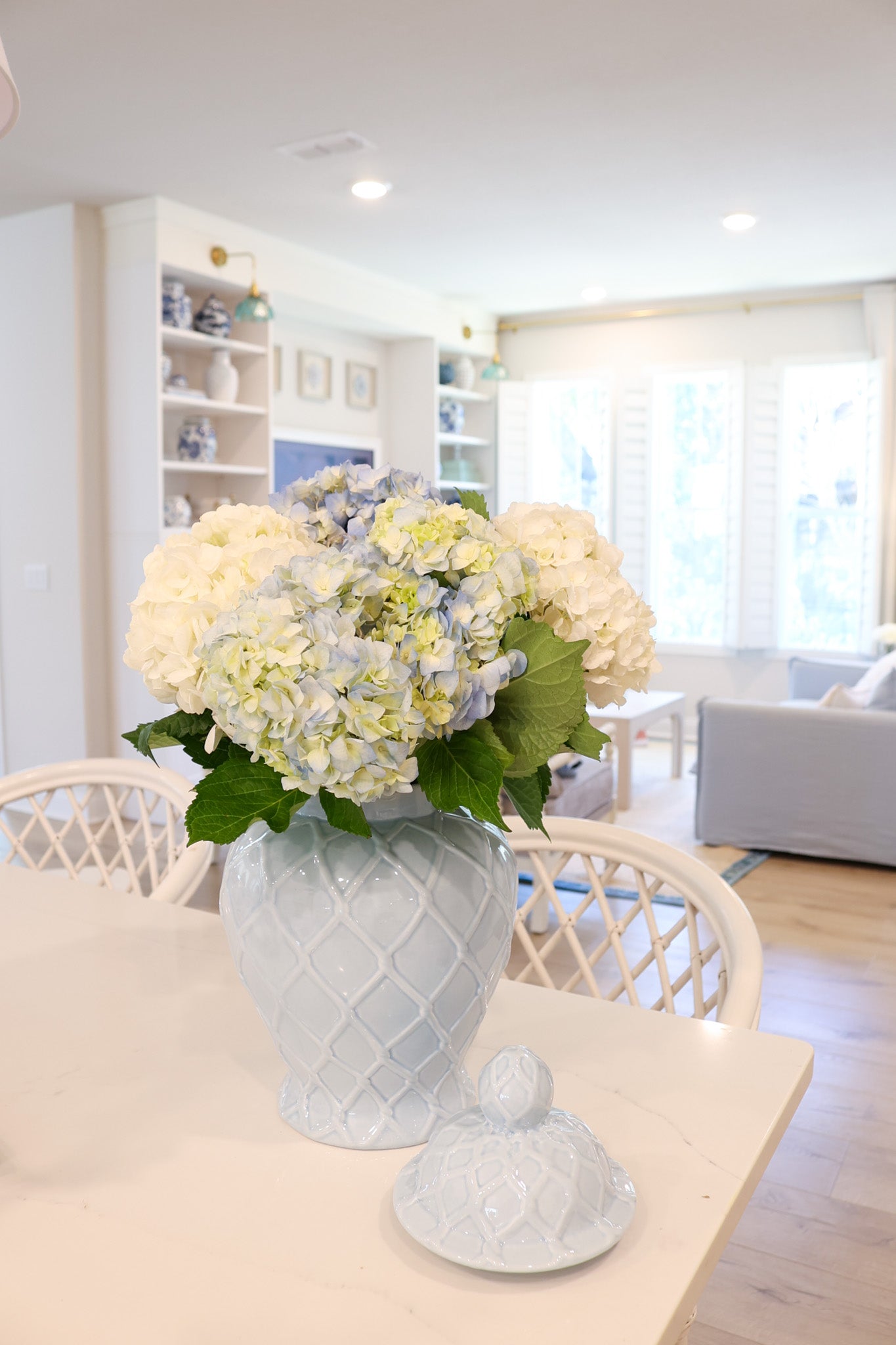 Large Spring Essential Jar - Blue